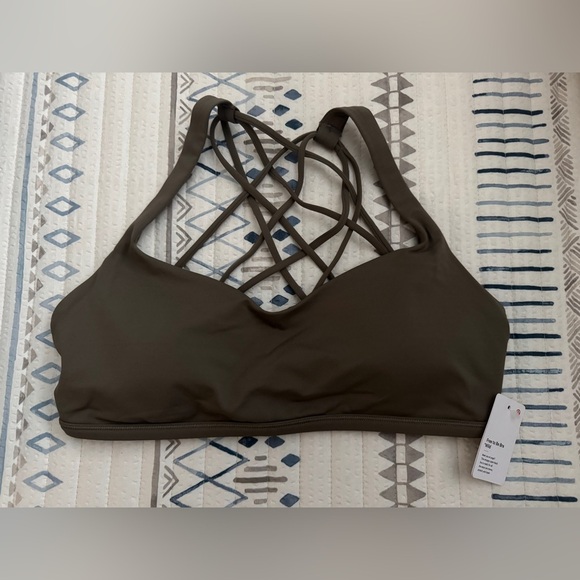 Lululemon Free to Be Bra Wild *Light Support, A/B Cup - in Nomad - Picture 3 of 7